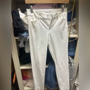 Old navy white pixie pants size 0